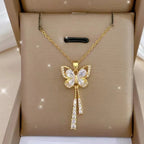 GARGANTILHA BORBOLETA CRAVEJADA BANHADA EM OURO 18K